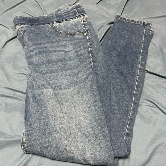 Old navy rockstar jeggings - Picture 1 of 3